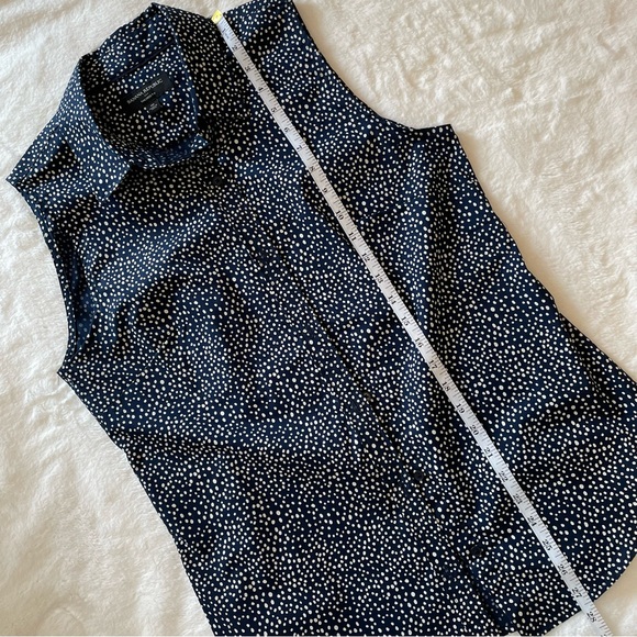 Banana Republic Womens Navy White Tailored Fit Sleeveless Button Up Blouse Sz 10 - Picture 11 of 12